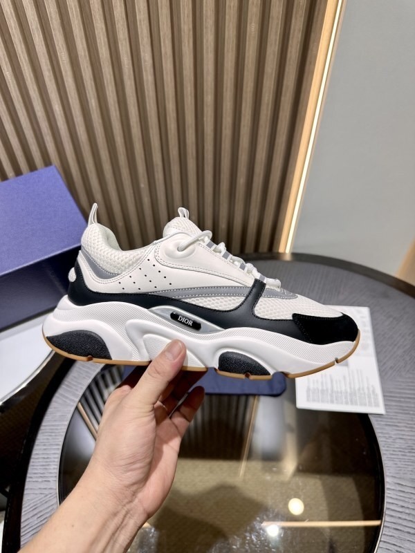 DIOR B22 Sneakers