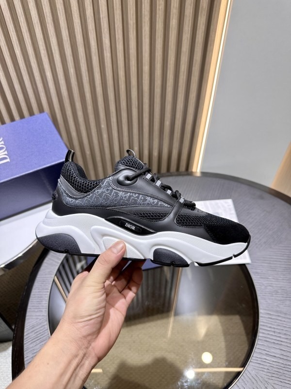 DIOR B22 Sneakers
