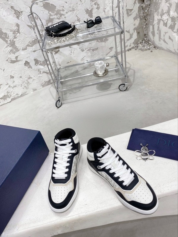 DIOR B27 Sneakers