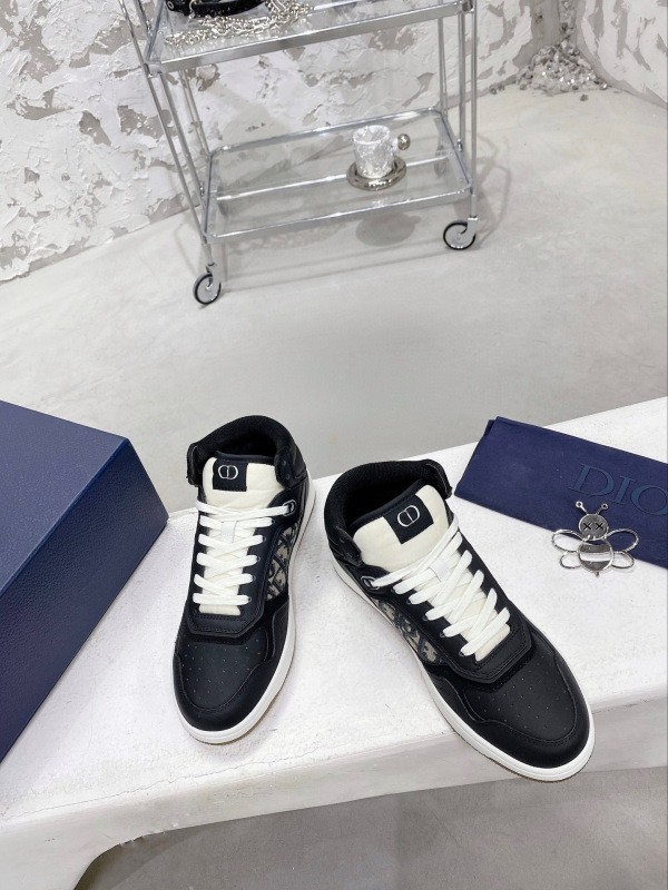 DIOR B27 Sneakers