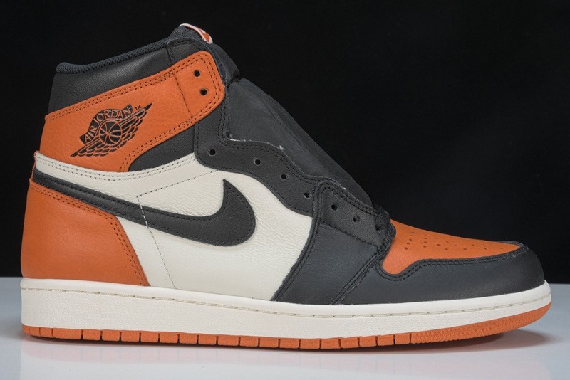 AIR JORDAN 1 RETRO HIGH OG "SHATTERED BACKBOARD" 555088-005