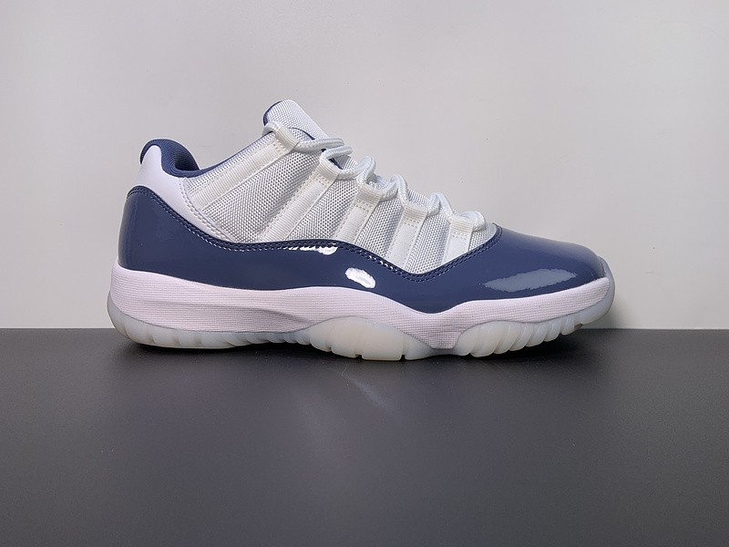 Air Jordan 11 Low "Midnight Navy/Diffused Blue" FV5104-104