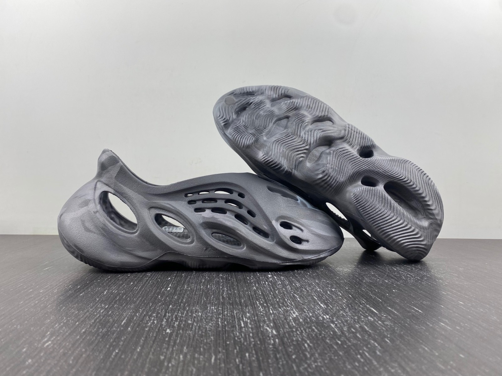 Yeezy Foam Runner 'MX Granite' IE4931
