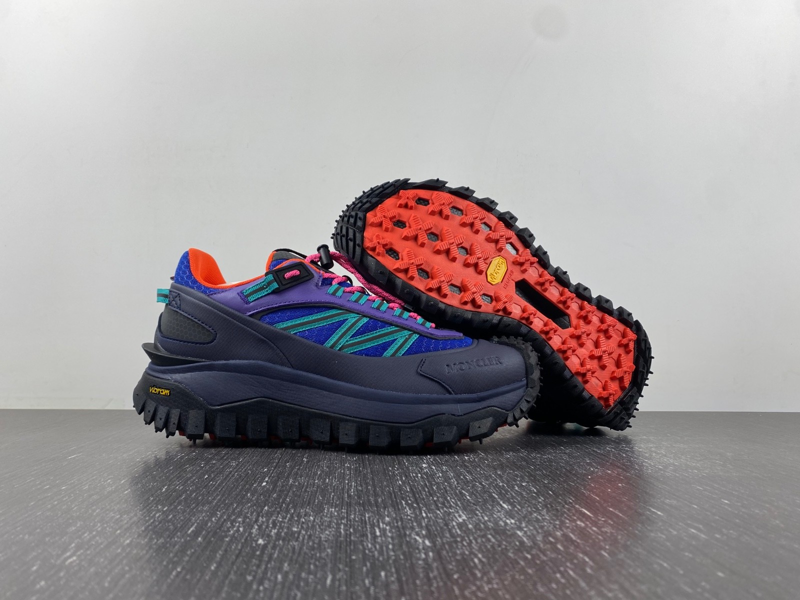 MONcler Trailgrip Gore-Tex