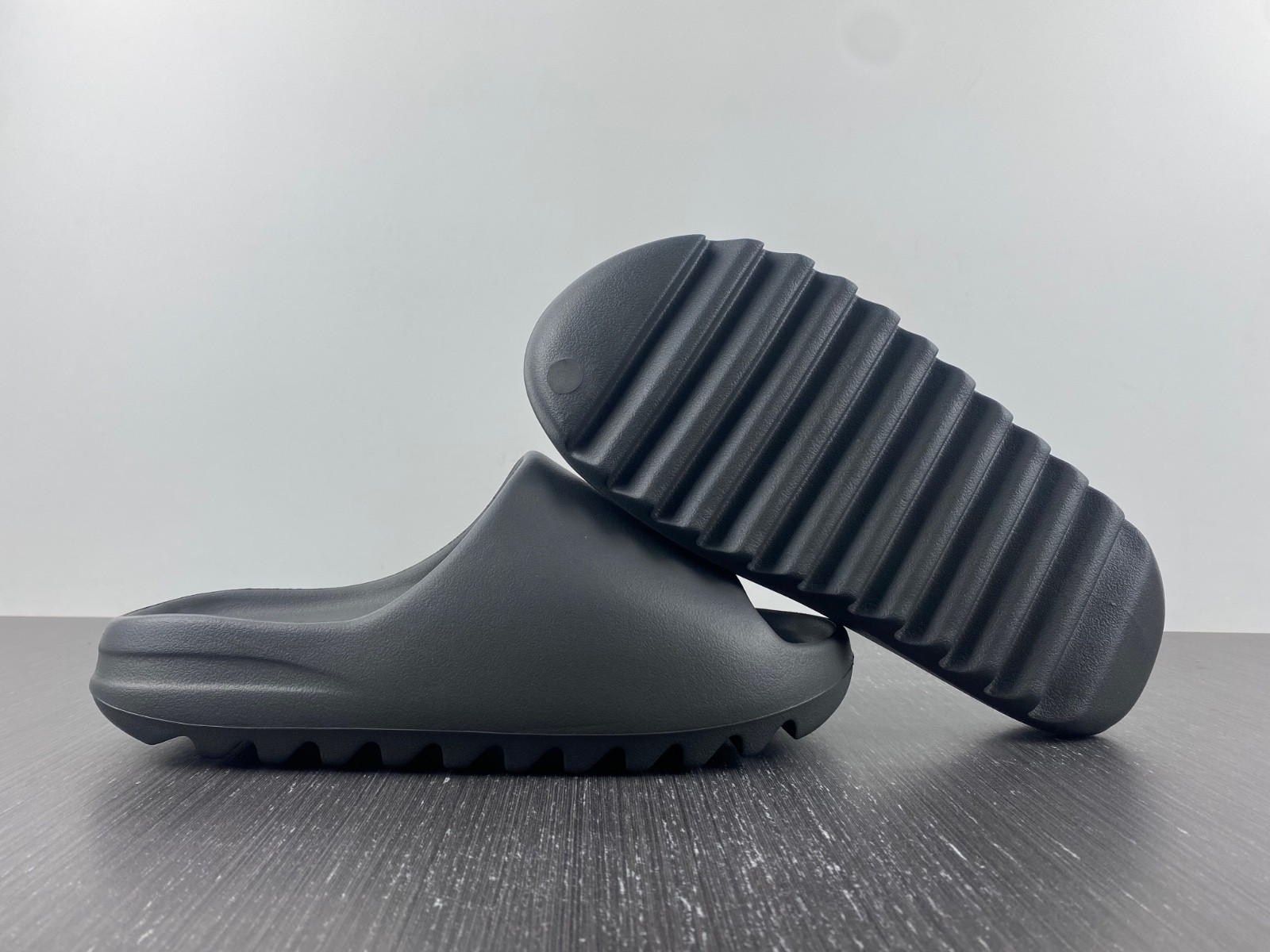 adidas Yeezy Slide “Granite” ID4132