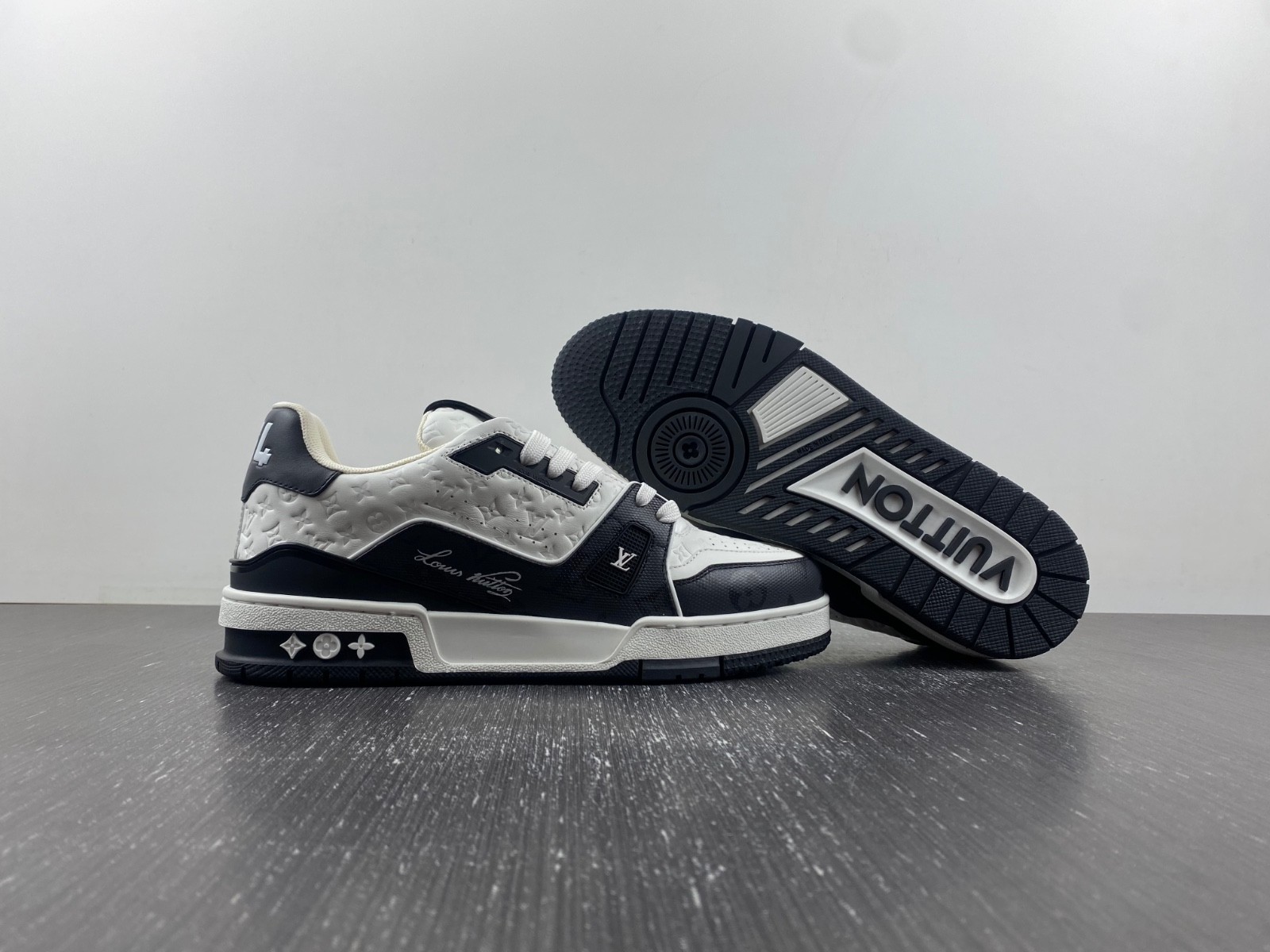 LVT SNEAKERS