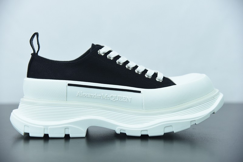 AlexER McEEN SNEAKERS