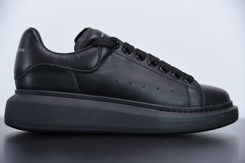 AlexER McEEN SNEAKERS