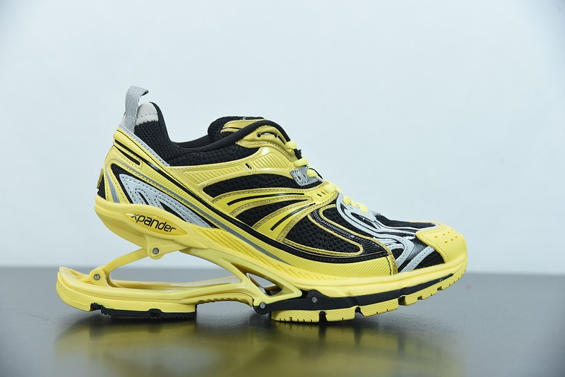 BC X-PANDER 6.0 TRAINER 653870 W2RA3 7012