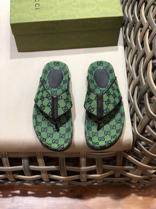 GUCCI SANDALS