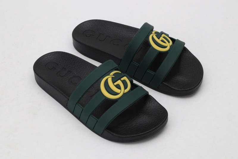 GUCCI SANDALS
