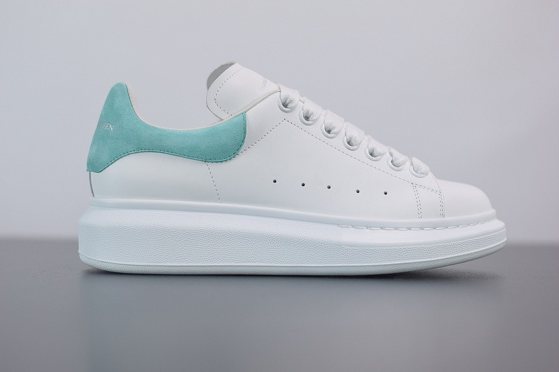 AlexER  McEEN SNEAKERS