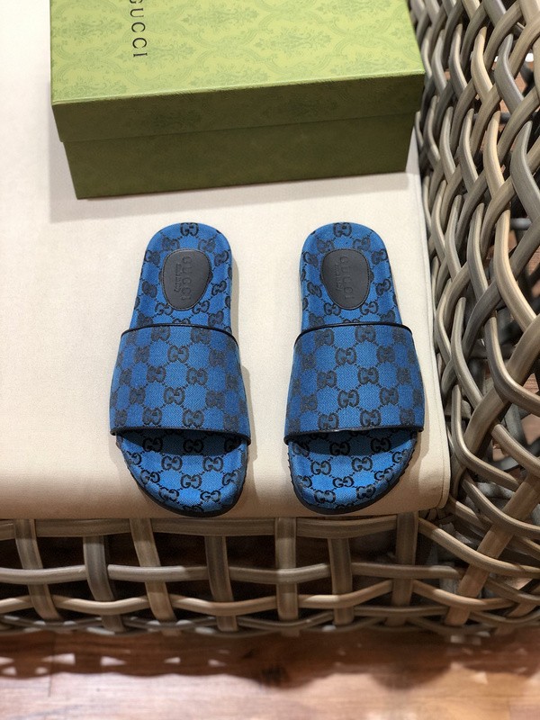 GUCCI SANDALS
