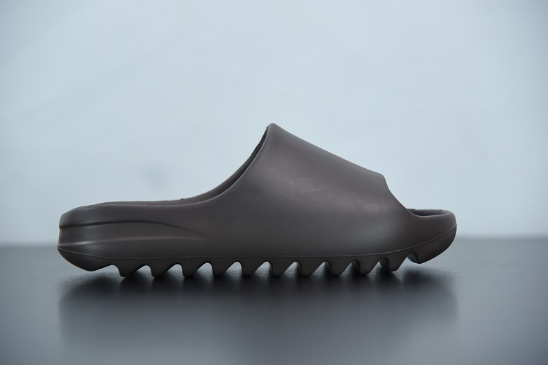 ADIDAS YEEZY SLIDE SOOT G55495