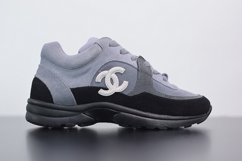 Chanel Sneaker