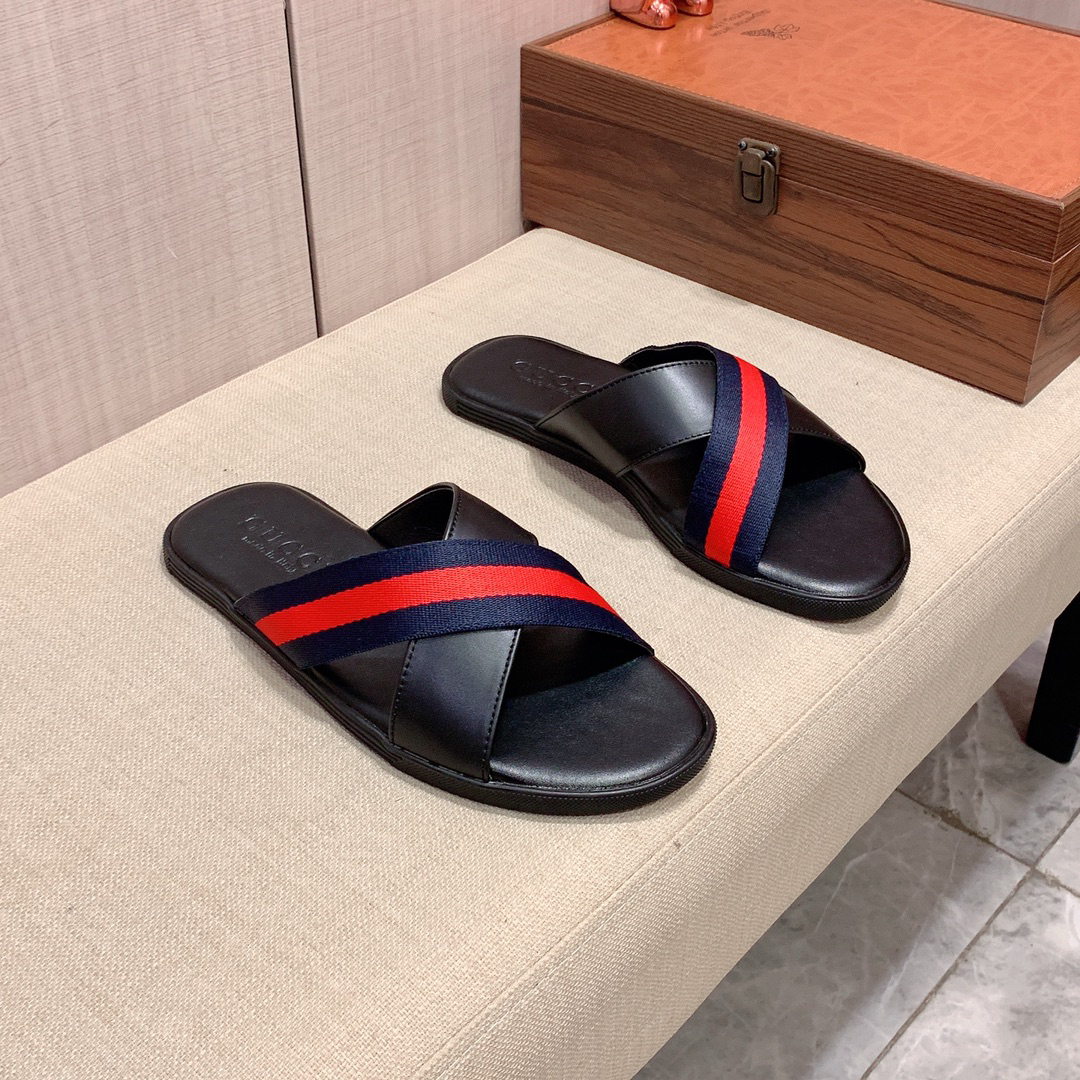 GUCCI SANDALS