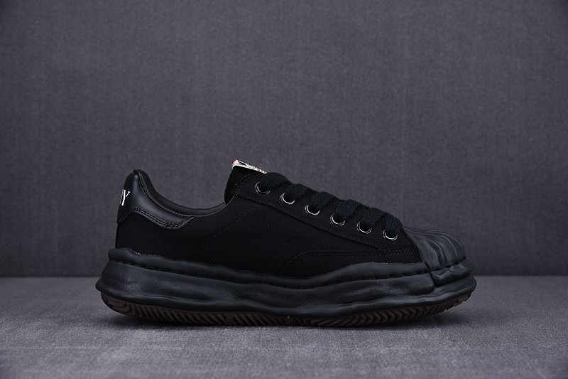 Maison MIHARA YASUHIRO Sneaker