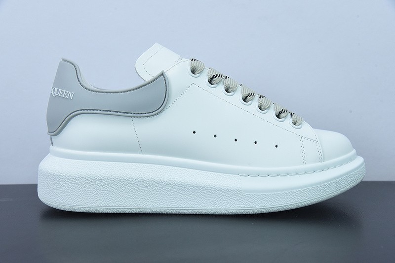 AlexER McEEN SNEAKERS