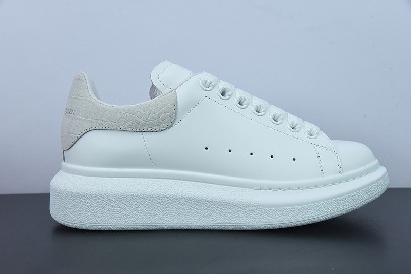 AlexER McEEN SNEAKERS
