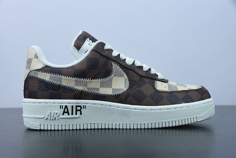 LVT X AIR FORCE 1‘07 LOW "DAMIER AZUR/BROWN/MONOGRAM'