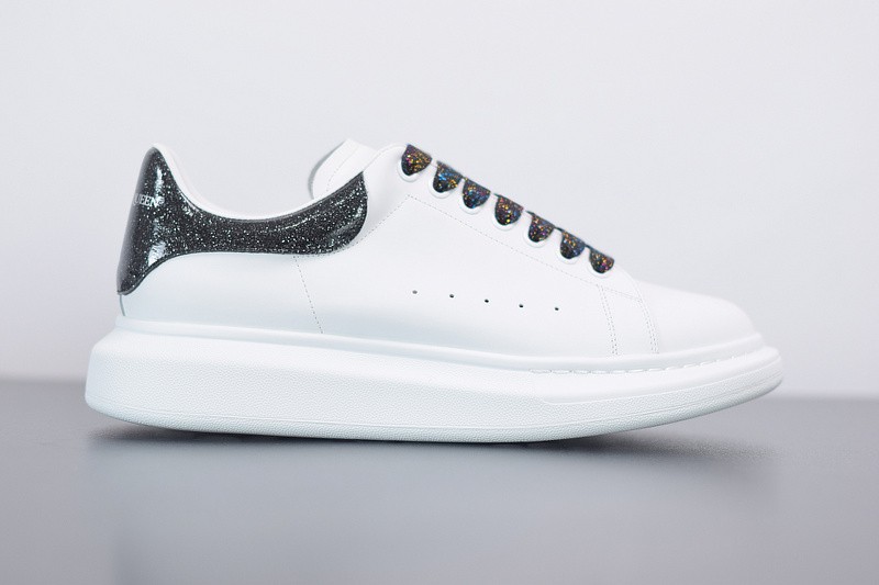 AlexER  McEEN SNEAKERS