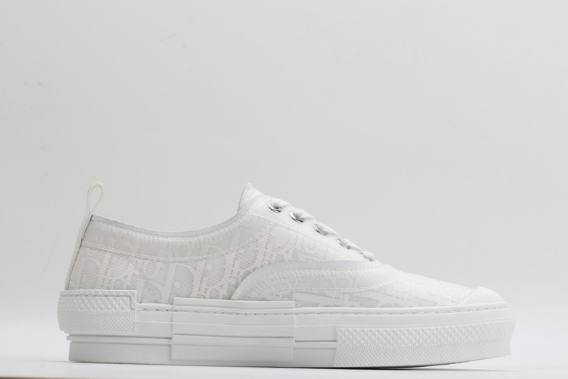 DIO* X CONVERSE SNEAKER