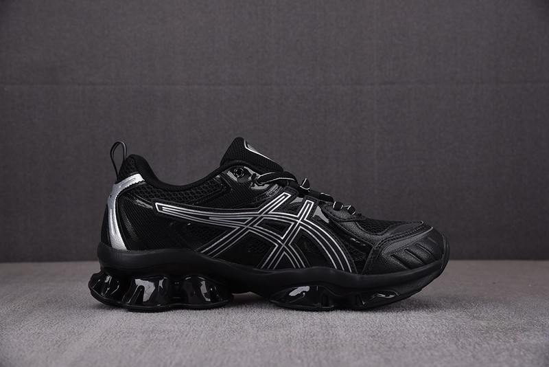 ASICS GEL-Quantum Kinetic 'Graphite Grey Black' 1203A270-023