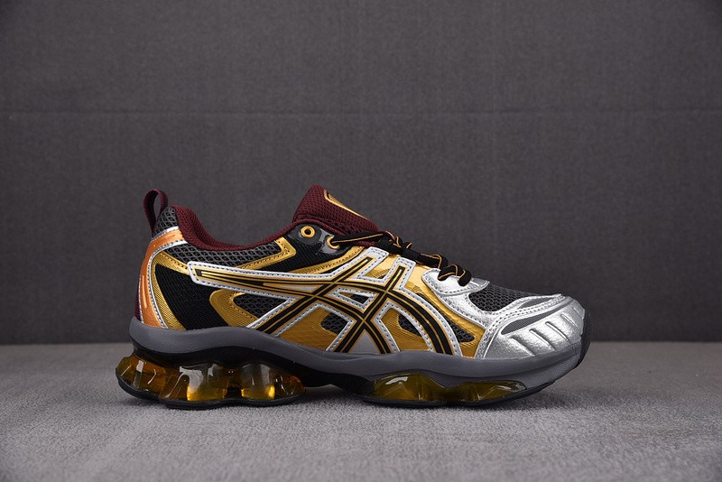 ASICS Gel Quantum Kinetic 'Carbon Pure Gold' 1203A270-021