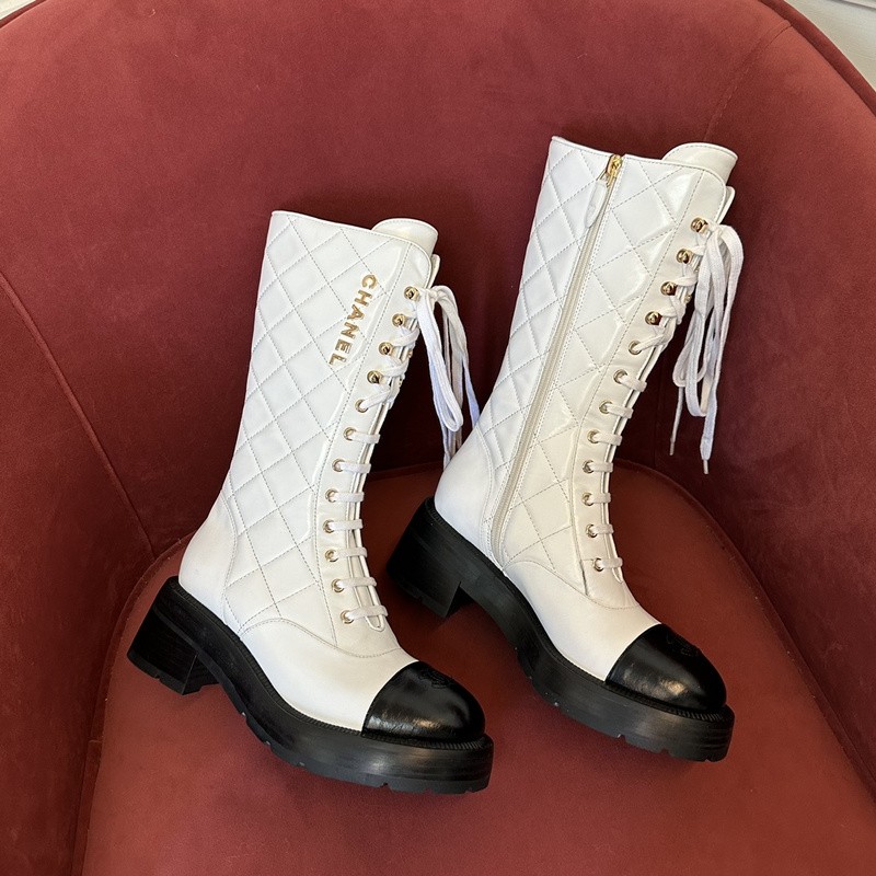 Chanel Sneaker