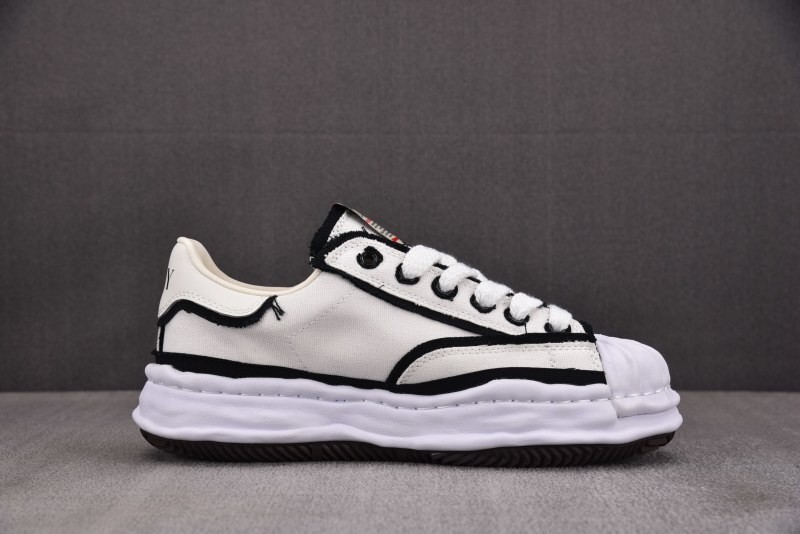 Maison MIHARA YASUHIRO Sneaker