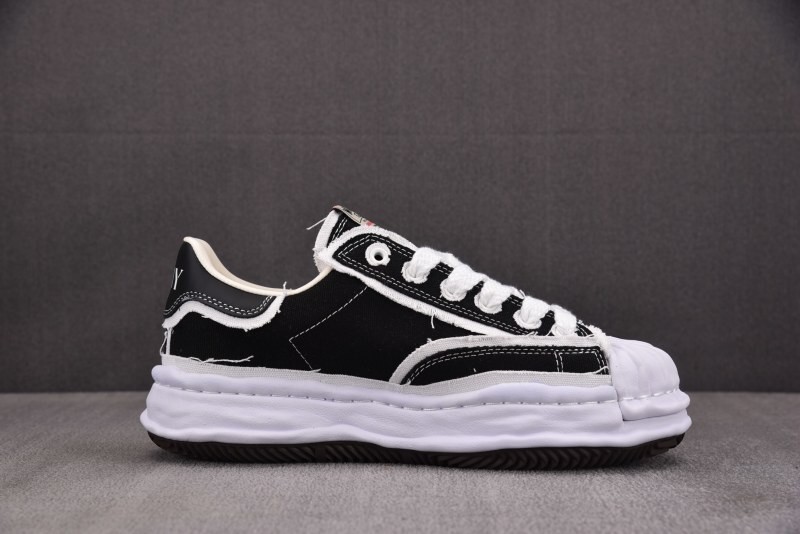 Maison MIHARA YASUHIRO Sneaker