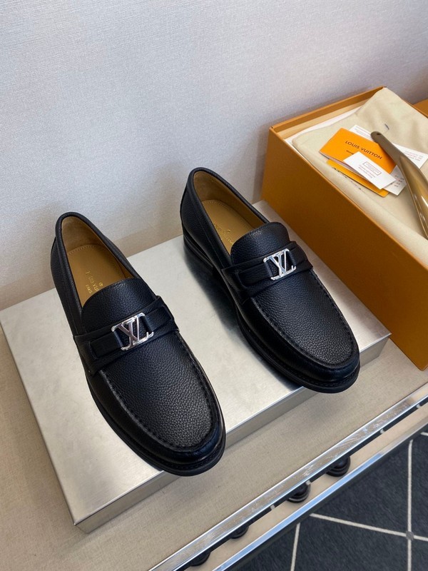 LVT shoes