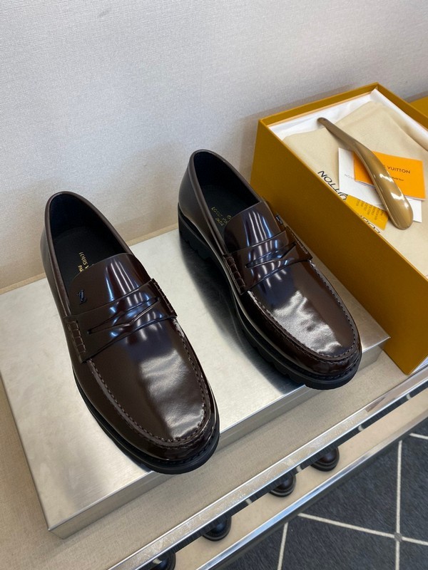 LVT shoes