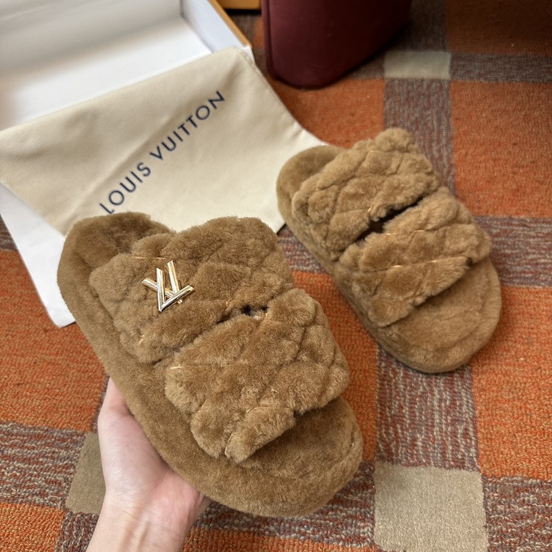 LVT SANDALS