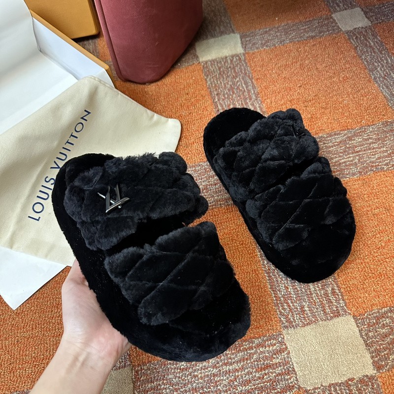 LVT SANDALS