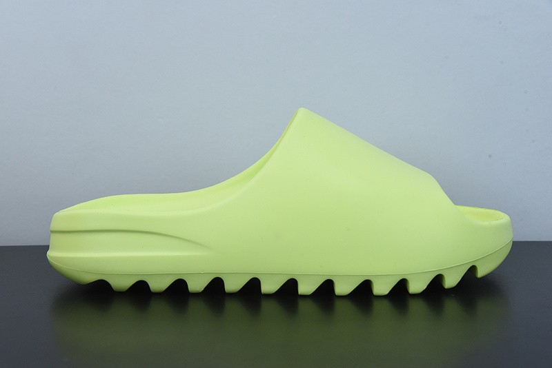 ADIDAS YEEZY SLIDE "GLOW GREEN" REVEALED GX6138