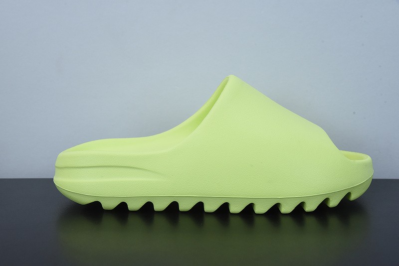 ADIDAS YEEZY SLIDE 'GLOW GREEN' 2022 HQ6447
