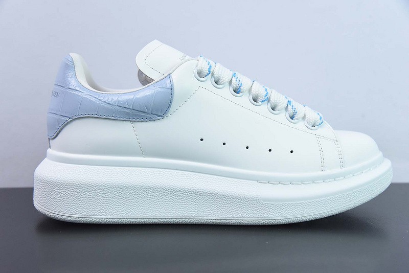 AlexER McEEN SNEAKERS