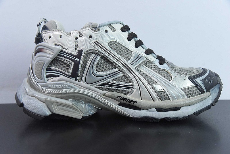 Balenciaga Runner Sneaker