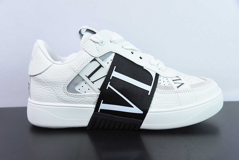 Valentino Sneaker