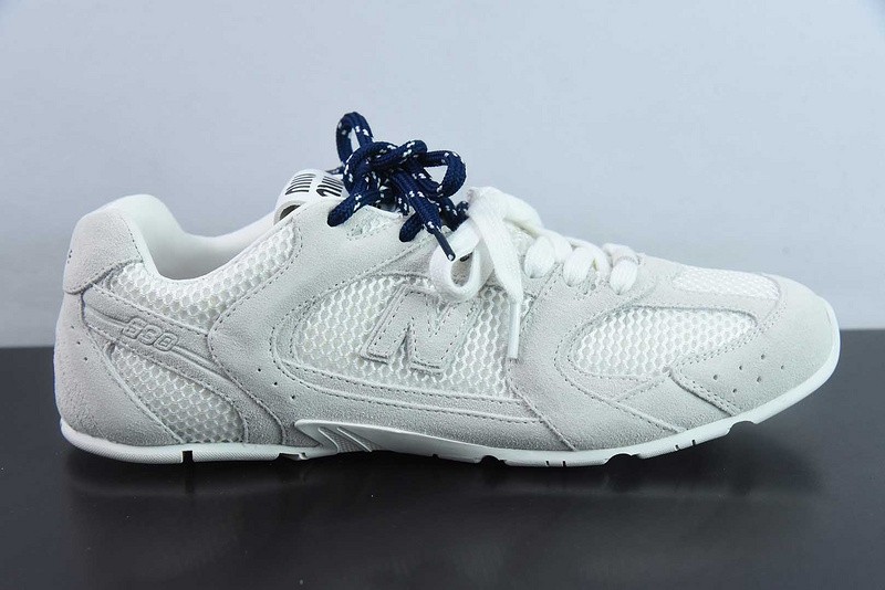 NEW BALANCE X MIUMIU SNEAKER