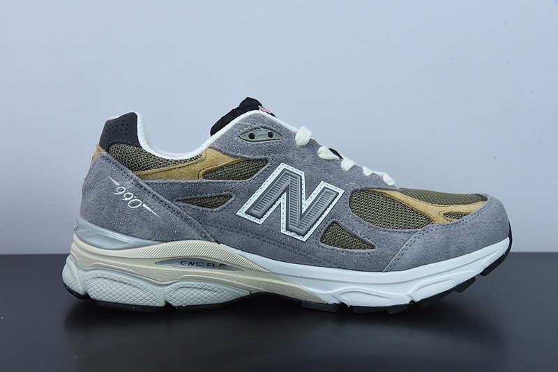 NEW BALANCE SNEAKER
