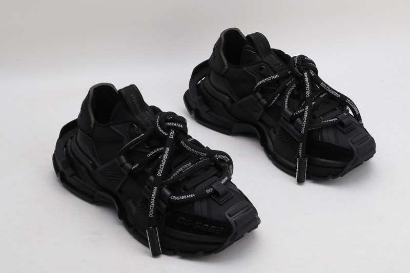 DG SNEAKER