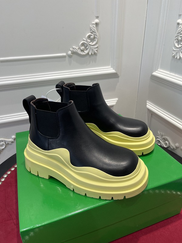 BOTTEGA VENETA SNEAKER
