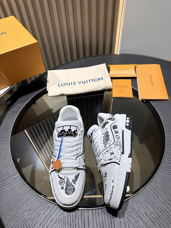 LVT SNEAKERS
