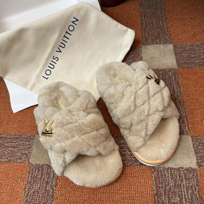 LVT SANDALS