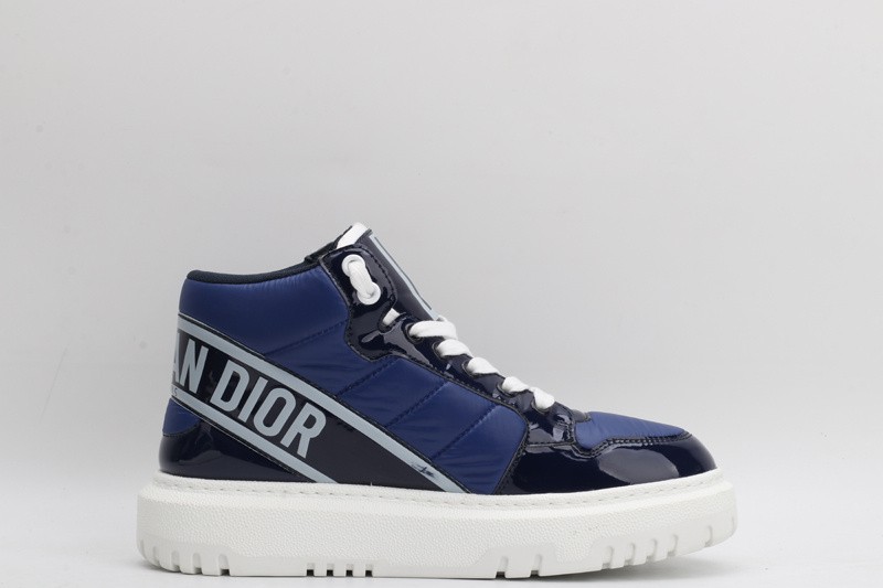 DIO* SNEAKER