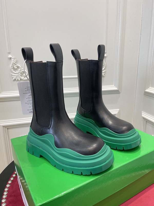 BOTTEGA VENETA SNEAKER