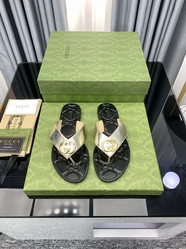 GUCCI SANDALS