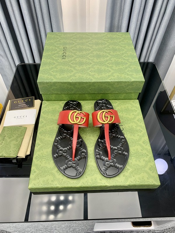 GUCCI SANDALS